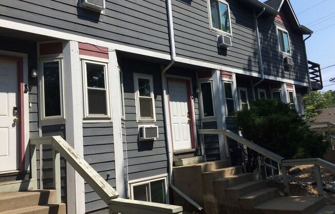 BEAUTIFUL 3 bed 3 Bath Townhome in Downtown Boulder