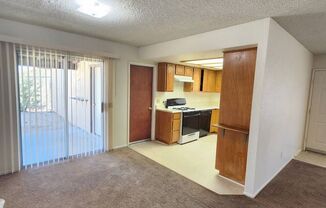 2 beds, 1 bath, $1,200