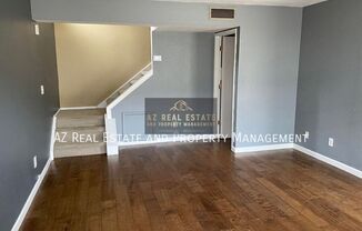 1922 E ORANGE DR