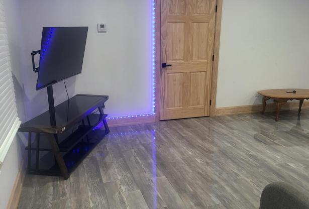 1 bed, 1 bath, 900 sqft, $1,800