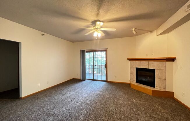 $1250 | 2 Bedroom, 2 Bathroom Condo | Pet Friendly | Available for an August 1st, 2024 Move In!