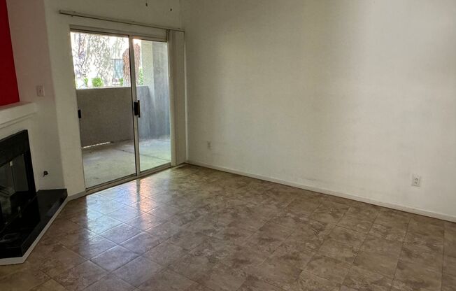 2 beds, 2 baths, $1,395, Unit 1101