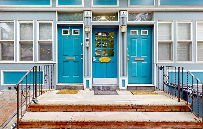 466 MONMOUTH ST