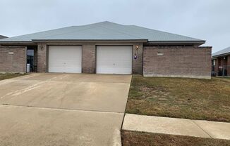 3506 Dustin