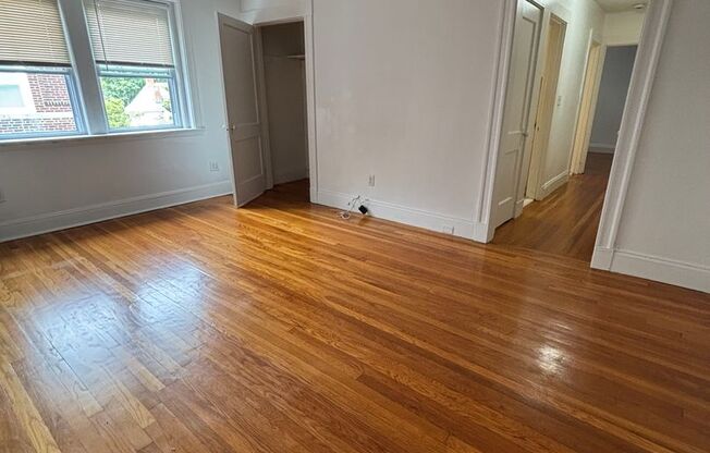 1 bed, 1 bath, 579 sqft, $2,300, Unit 105 Summer #404