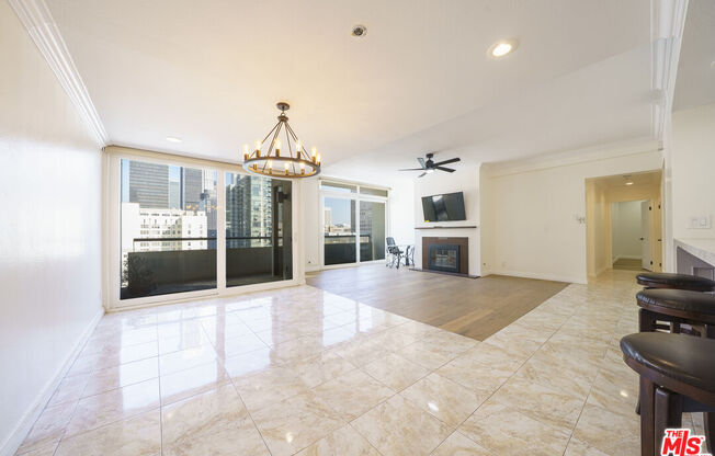 2 beds, 2 baths, 1,621 sqft, $4,500, Unit 1502