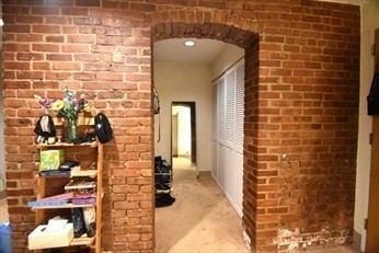2 beds, 1 bath, 932 sqft, $3,950, Unit 005