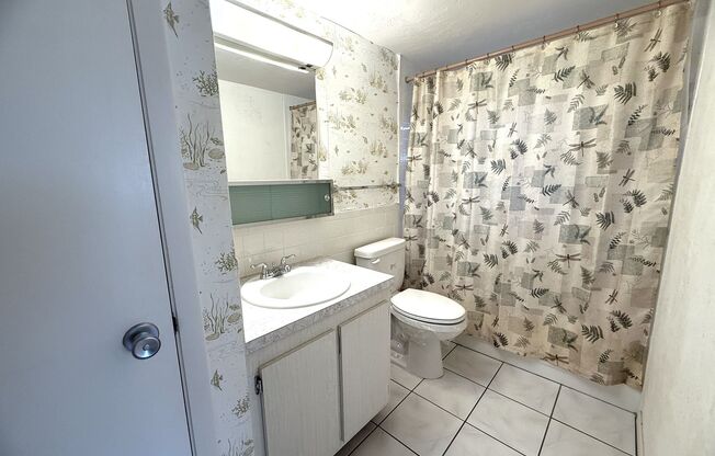2 beds, 2 baths, $1,550, Unit N6