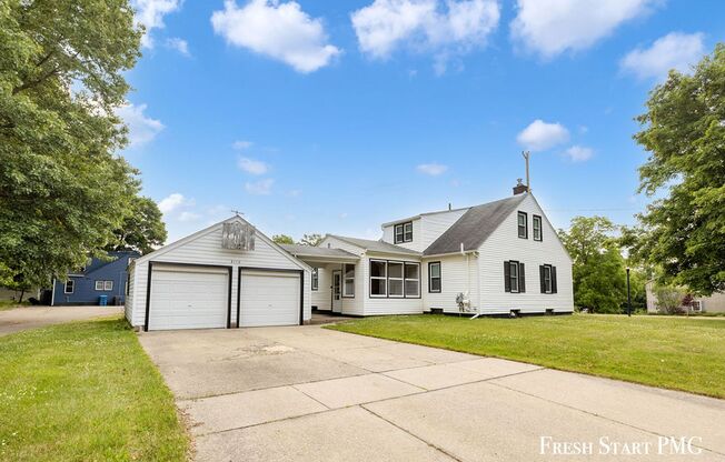 Convenient & Affordable Living Near Campus – 3110 W Michigan Ave!