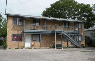 530 W. Hopkins