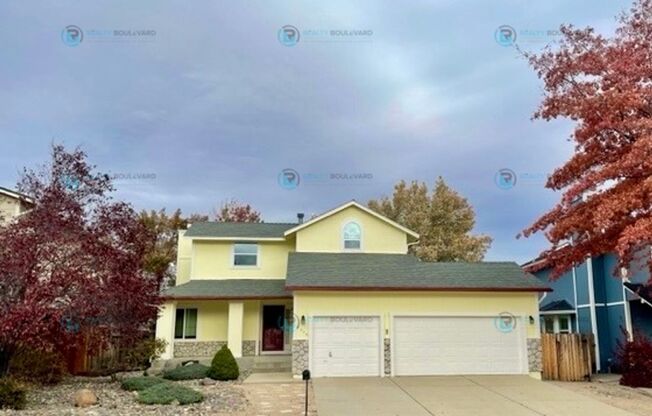 Beautiful- 4 Bedroom, 3 Bath, 3 Car Garage, NW Reno!