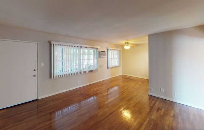 CUM - Cumpston Apts.