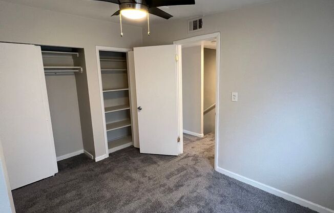 2 beds, 1 bath, 700 sqft, $1,750, Unit 3352 Lawrence