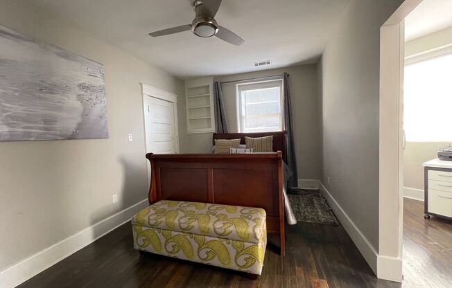 2 beds, 1 bath, $1,275, Unit Apt 3