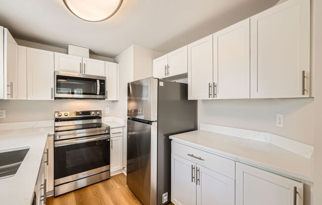 1 bed, 1 bath, 800 sqft, $2,095, Unit Unit B101