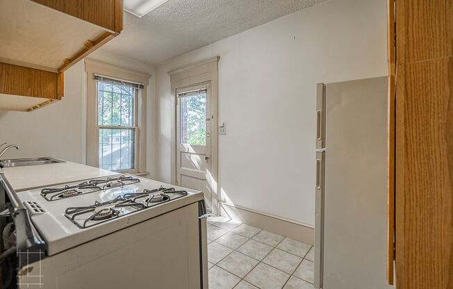 83 King Ave
