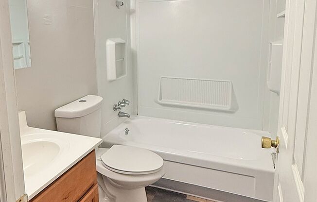 1 bed, 1 bath, 560 sqft, $825, Unit 601-03