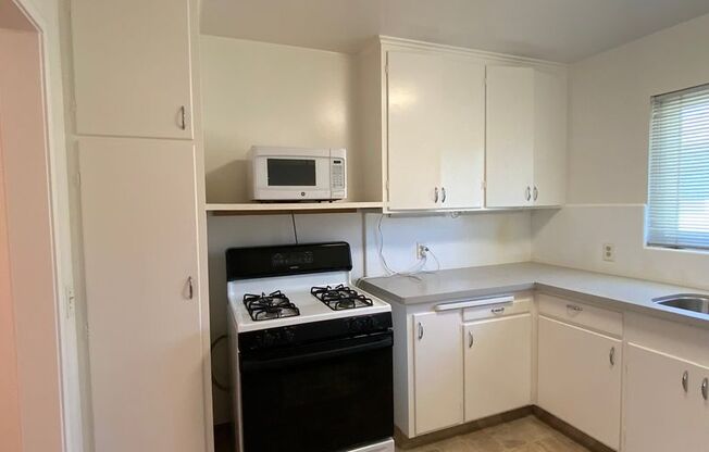 Fremont 844