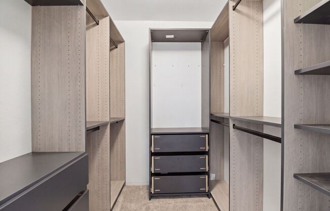 2 beds, 2 baths, $1,200, Unit # 103