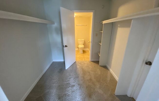 1 bed, 1 bath, $1,340, Unit Apt. A