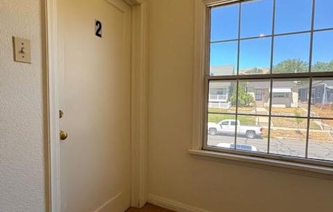 258e10th