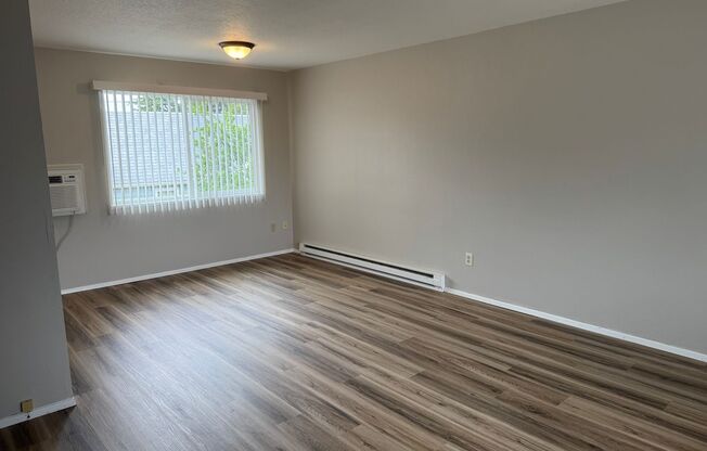 6521 6539 N ALBINA AVE
