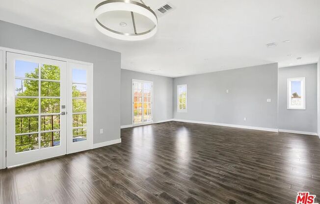1048 S. Meadowbrook Ave., LLC