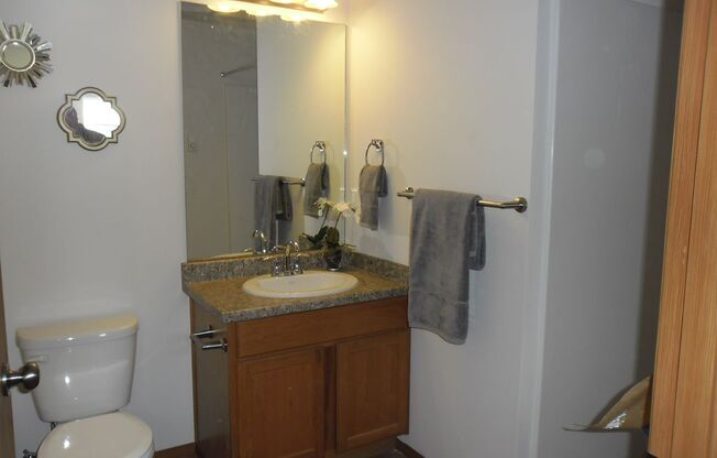 3 beds, 2 baths, $1,400, Unit FAP - BLDG B - 301-B