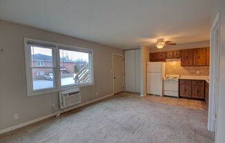 1 bed, 1 bath, 535 sqft, $695, Unit 4