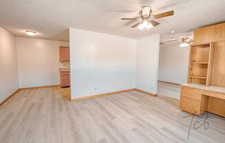 1 bed, 1 bath, $825, Unit #7