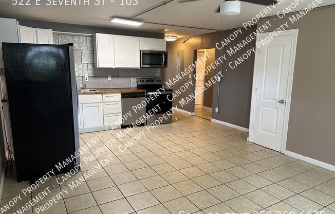 522 E. 7th St.