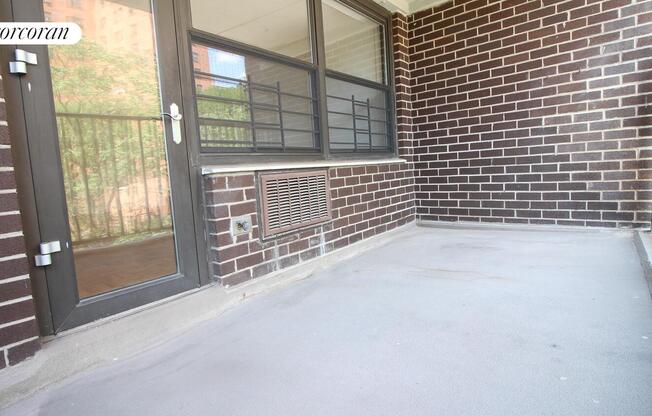 1 bed, 1 bath, 790 sqft, $4,500, Unit 4A