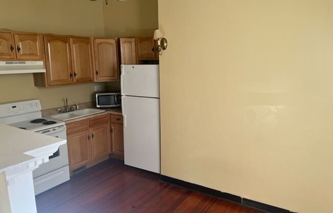 1411 S. 3rd St