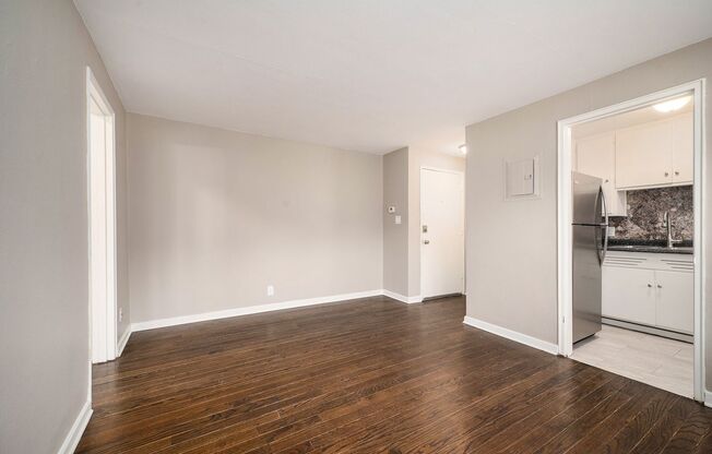 1 bed, 1 bath, 550 sqft, $775, Unit 117 Unit #202