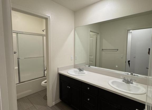 24209 VERDUGO CIR