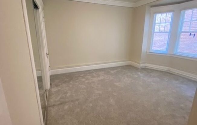 Studio, 1 bath, 500 sqft, $1,395, Unit 307