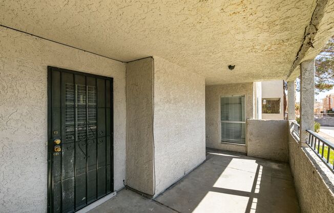 2 bedroom & 2 bath unit first floor