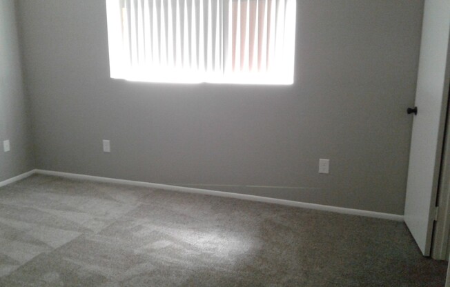 2 beds, 1 bath, 830 sqft, $1,349, Unit 112