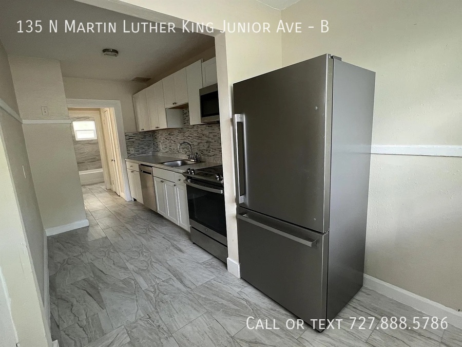 135 N MARTIN LUTHER KING JUNIOR AVE