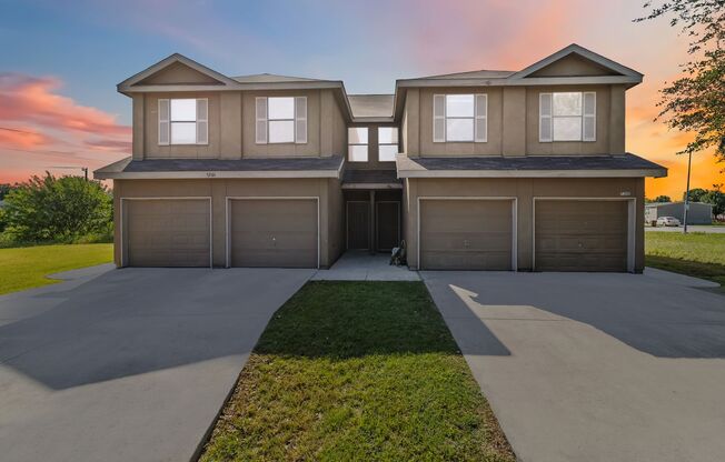 Beautiful 3bedroom, 2.5 bathroom townhome!