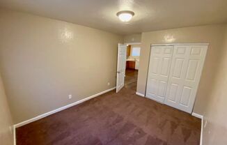 2 beds, 1 bath, 800 sqft, $2,150, Unit A