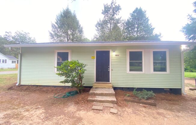3bd/1ba House Renovated In 2021 near Hwy 21 & Hwy 70