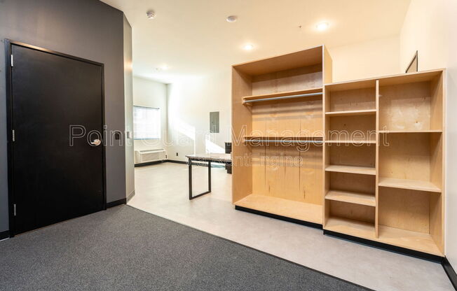 1 bed, 1 bath, 449 sqft, $745, Unit 118