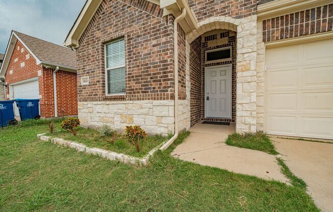 Beautifully Updated 3-Bed, 2-Bath Home Near the Lake in Rowlett!