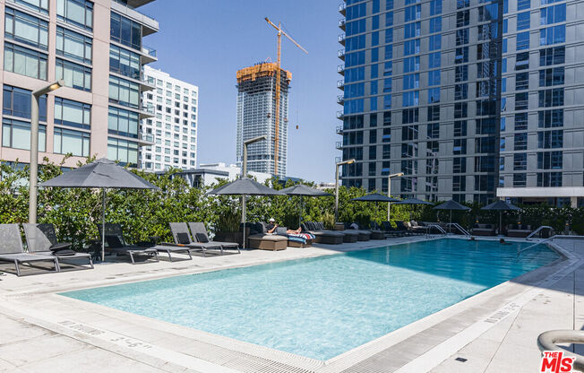 2 beds, 2 baths, 1,170 sqft, $4,000, Unit 1810
