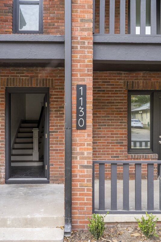 1130 S ROCKFORD AVE