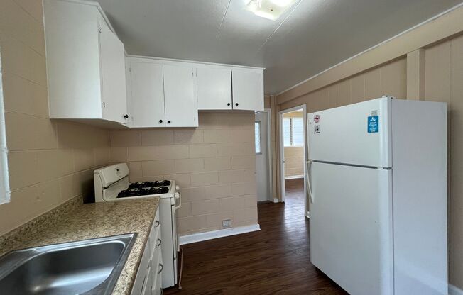 For Rent - 718 Hoawa St. #A