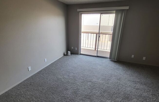 1 bed, 1 bath, 850 sqft, $999, Unit 9-917