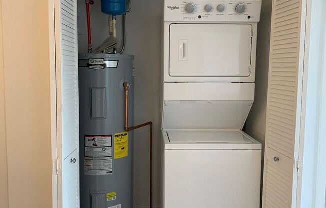 2 beds, 2 baths, 1,133 sqft, $2,985, Unit 206