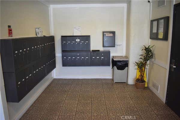 2 beds, 1 bath, 800 sqft, $2,300, Unit UNIT 210A